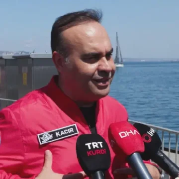 Gölcük Donanma Komutanlığı, TEKNOFEST Mavi Vatan festivaline ev sahipliği yaptı. Gölcük Donanma Komutanlığı'nda düzenlenen TEKNOFEST Mavi Vatan festivali