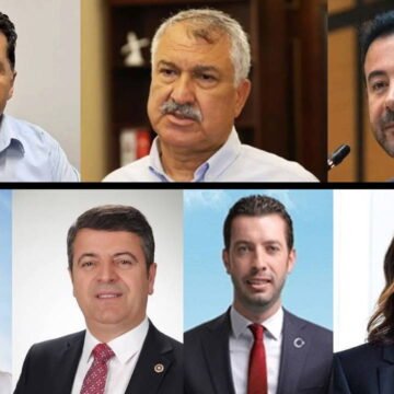 İstanbul 1. Ağır Ceza Mahkemesi binası önünde adliye görüntüsü
