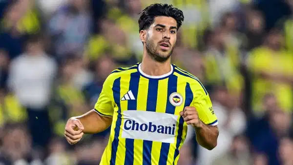 Fenerbahçe, Marco Asensio hakkındaki sakatlık iddialarını reddetti. Fenerbahçe formasıyla sahada görünen Marco Asensio