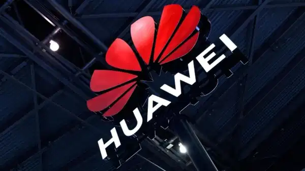 Huawei, yapay zeka çipleri ve Atlas SuperPoD altyapısını konferansta duyurdu. Huawei Başkan Vekili Vang Tao'nun konferansta Ascend çip serisini tanıttığı sunum