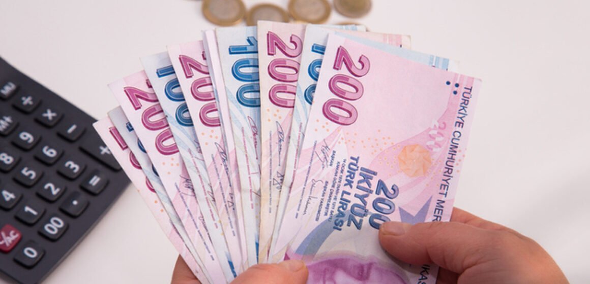 Kademeli emeklilik tartışmalarının sürdüğü TBMM gündemi
