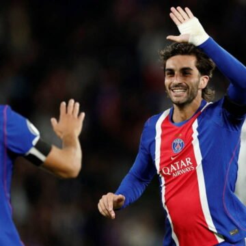 Ferran Torres, PSG'nin Slovan Bratislava karşısındaki 6-1'lik galibiyetinde üç gol attı. Parc des Princes'ta PSG ve Slovan Bratislava maçı