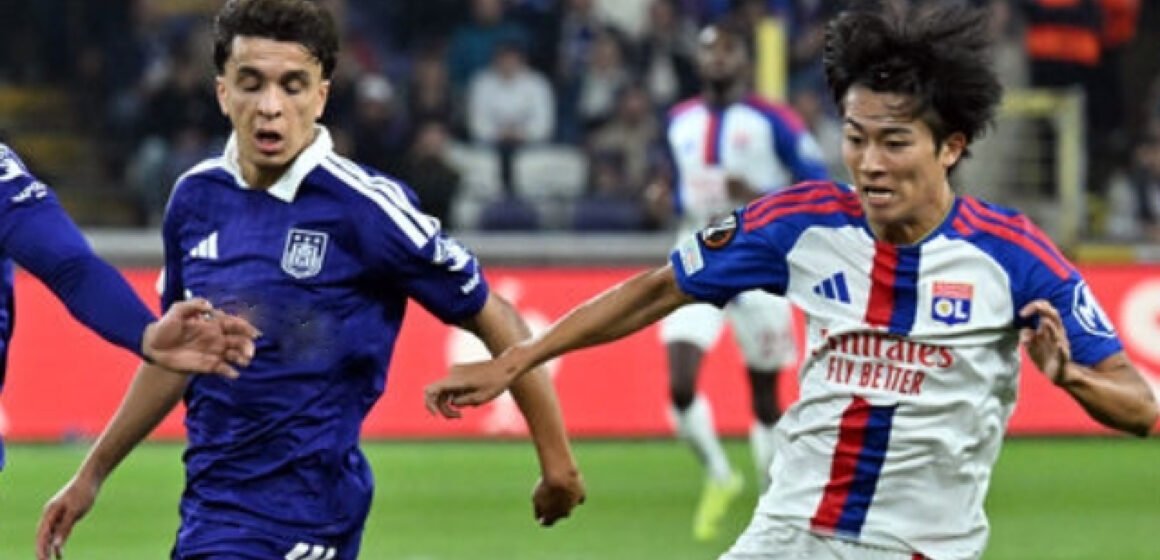 Anderlecht 1-2 Lyon | UEFA Avrupa Ligi lig aşaması ilk hafta UEFA Avrupa Ligi'nde Anderlecht ile Lyon arasındaki maçtan bir kare