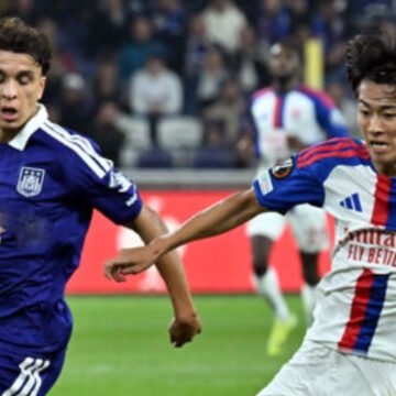 Anderlecht 1-2 Lyon | UEFA Avrupa Ligi lig aşaması ilk hafta UEFA Avrupa Ligi'nde Anderlecht ile Lyon arasındaki maçtan bir kare