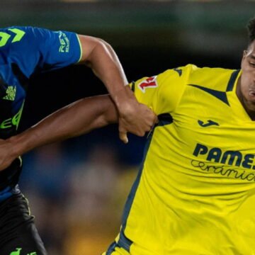 Villarreal ile Real Betis arasında oynanan La Liga 5. hafta maçından bir kare
